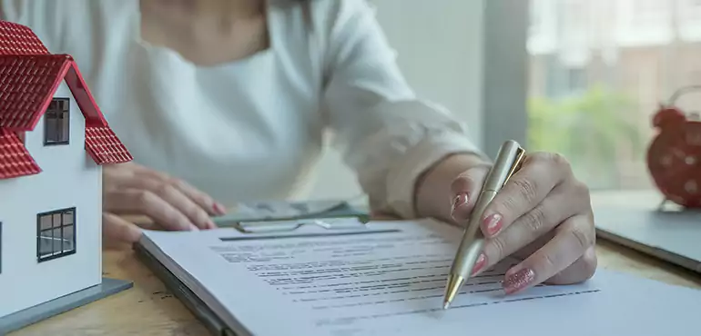We Buy Homes to Help You Pay Off Debt – No Repairs or Upgrades Needed in Sunrise Manor, NV
